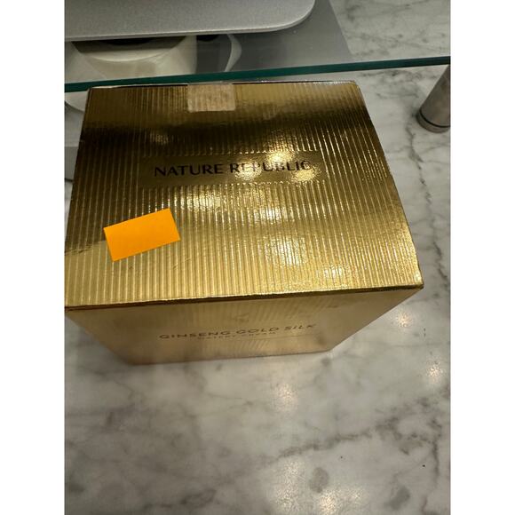 Ginseng Gold Silk Watery Cream - Picture 2 of 6